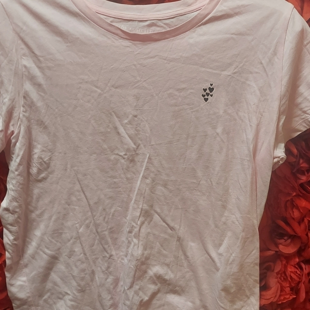 Victoria's Secret Women's Size Small Pink T-shirt with heart on left front .